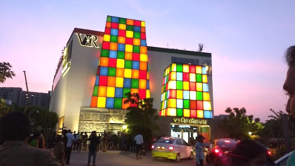 VR Shopping Mall in Guindy