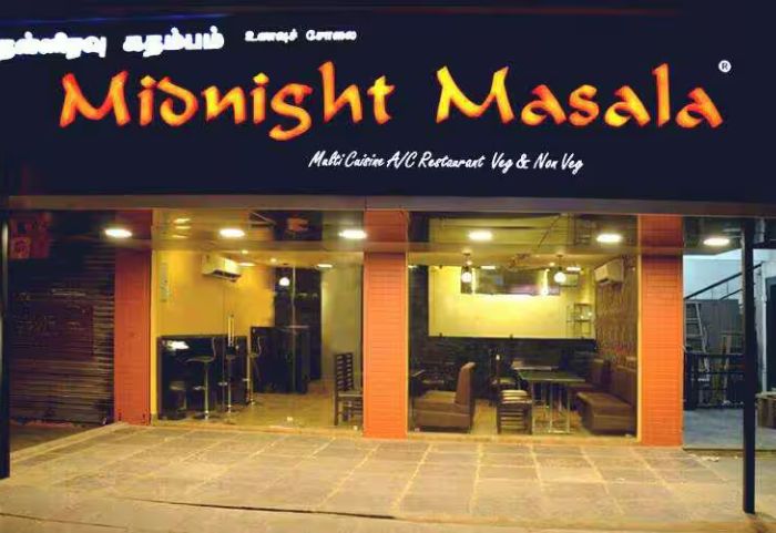 Midnight masala Restaurant in Chennai