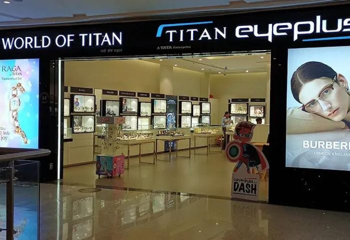 Titan - Eye Plus Store In Chennai 